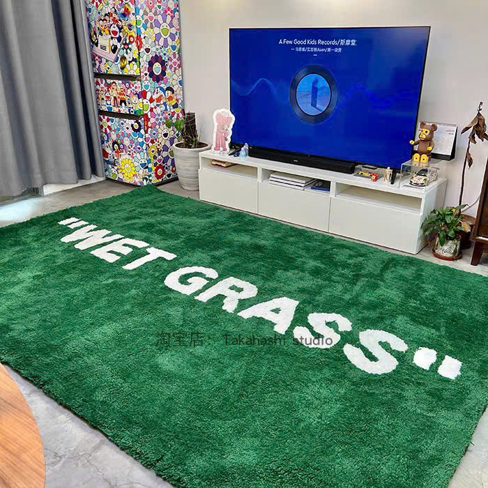 Thảm WET GRASS trải trên sàn phòng khách